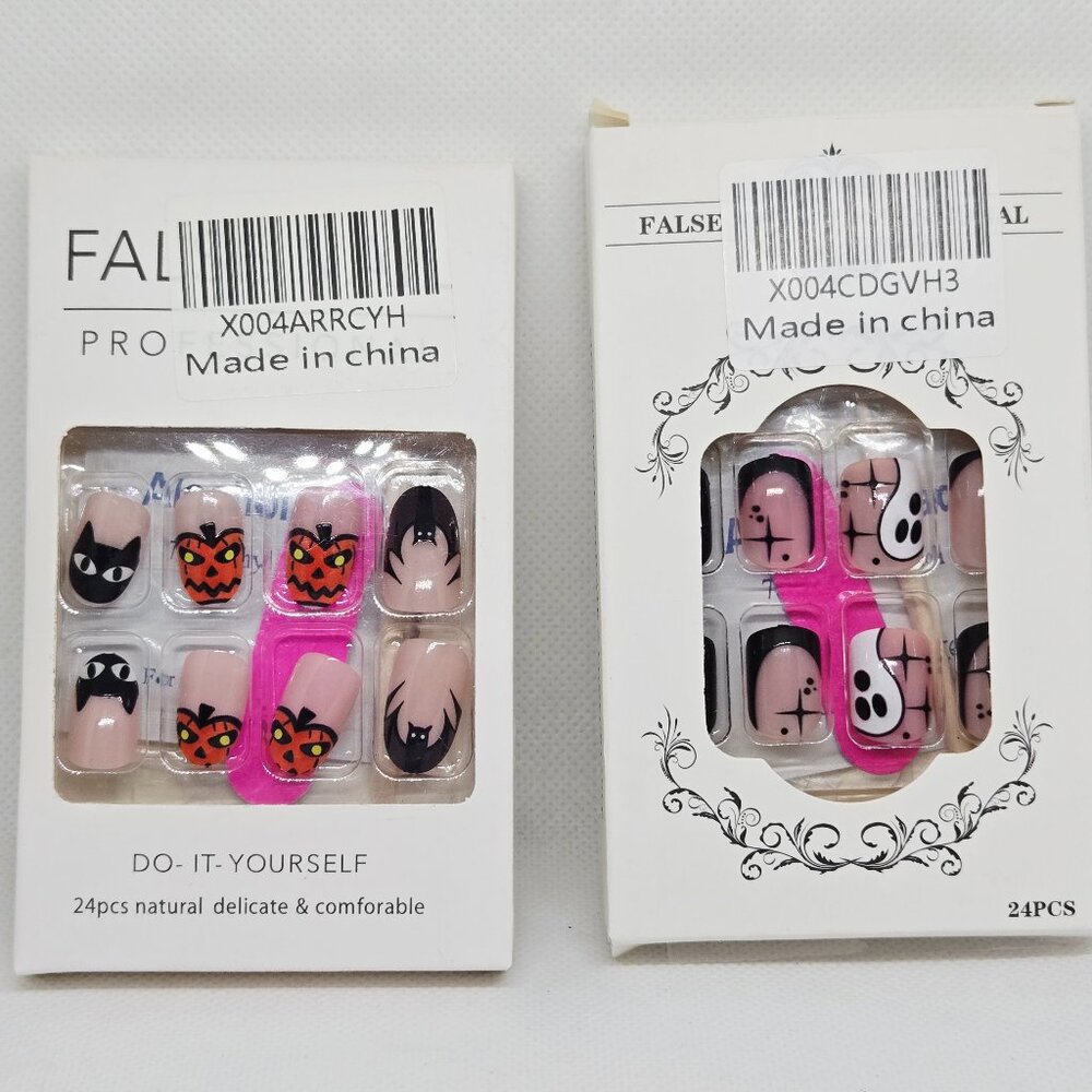 NIB SET OF 2 HALLOWEEN DECOR/PARTY PRESS ON NAILS, GHOSTS, PUMPKINS, 48 TOTAL